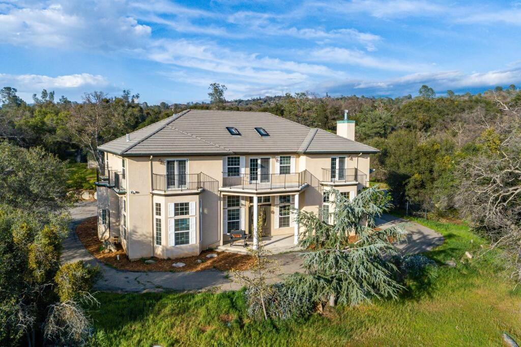 Villa Yosemite South Presidential Mansion Coarsegold Exterior foto
