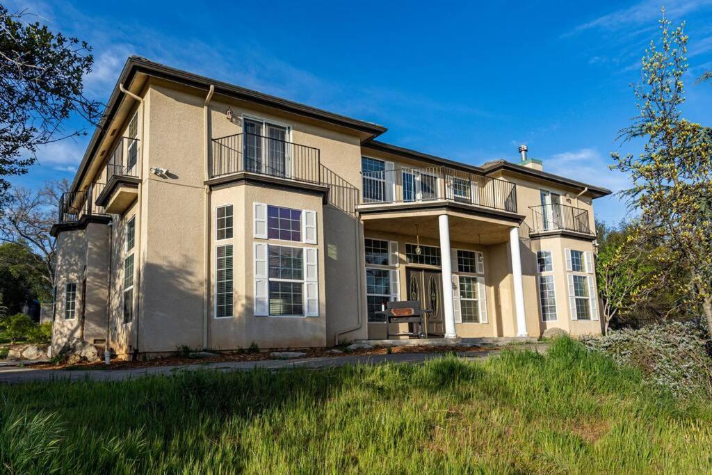 Villa Yosemite South Presidential Mansion Coarsegold Exterior foto