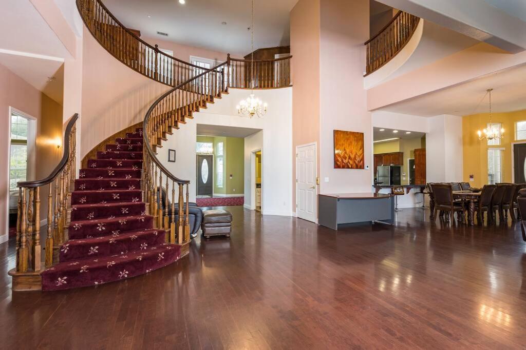 Villa Yosemite South Presidential Mansion Coarsegold Exterior foto